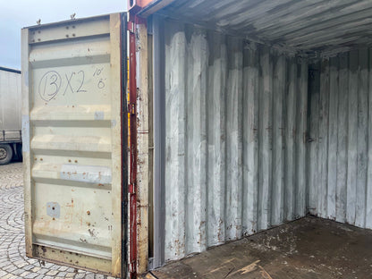 Contentor Usado de 10 Pés – Compacto, Económico e Resistente