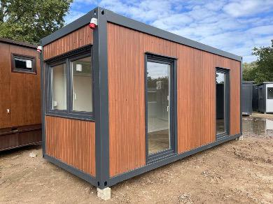 Contentor Escritório Standard 6,00 × 2,43 m