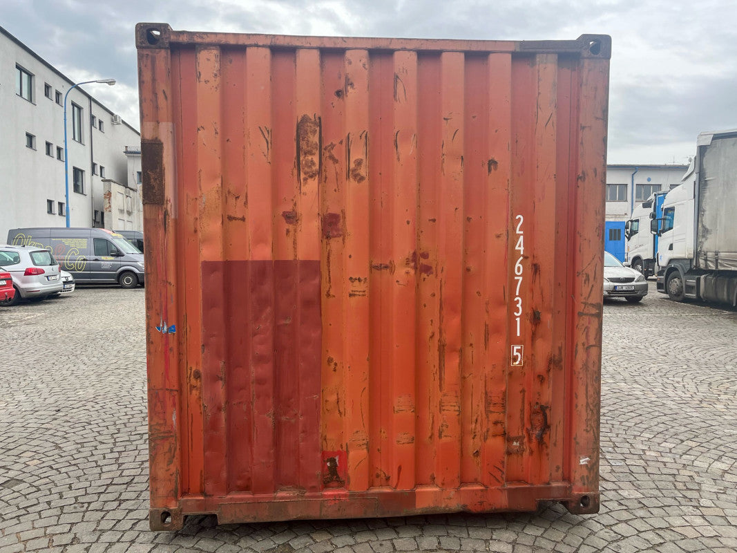 Contentor Usado de 10 Pés – Compacto, Económico e Resistente