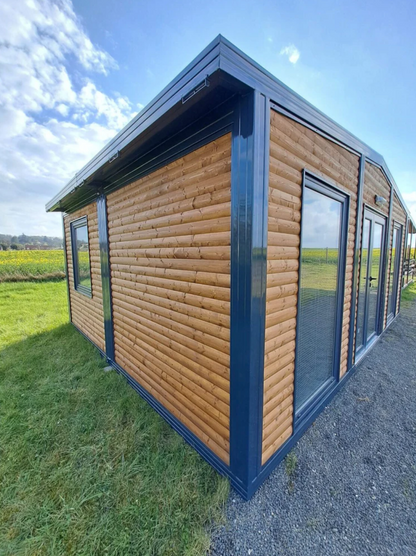 Bangalô mobiliado – Chalé com jardim de 28 m²