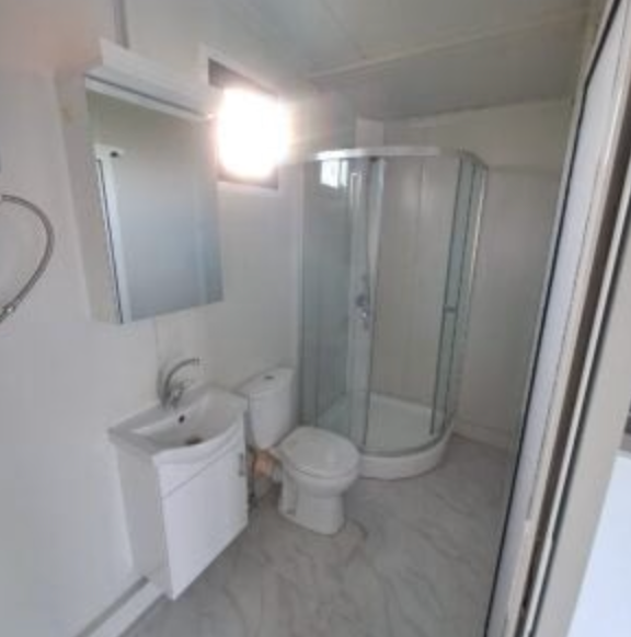 Bangalô mobiliado – Chalé com jardim de 28 m²