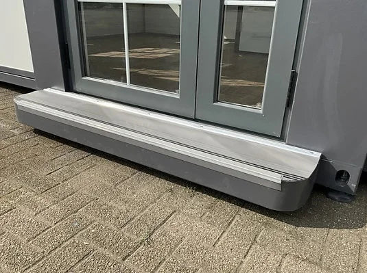 Mini casa contentor da Gronelândia – 25 m² (6 × 4 m)