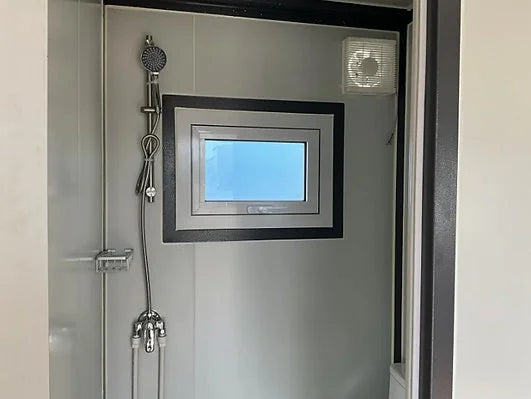 Mini casa contentor da Gronelândia – 25 m² (6 × 4 m)